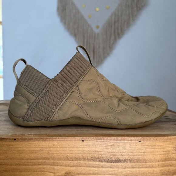 Merrell Coyotes Tan Quilted Nylon Lightweight Zero Drop Slip On Shoe Size 9 - Picture 8 of 13
